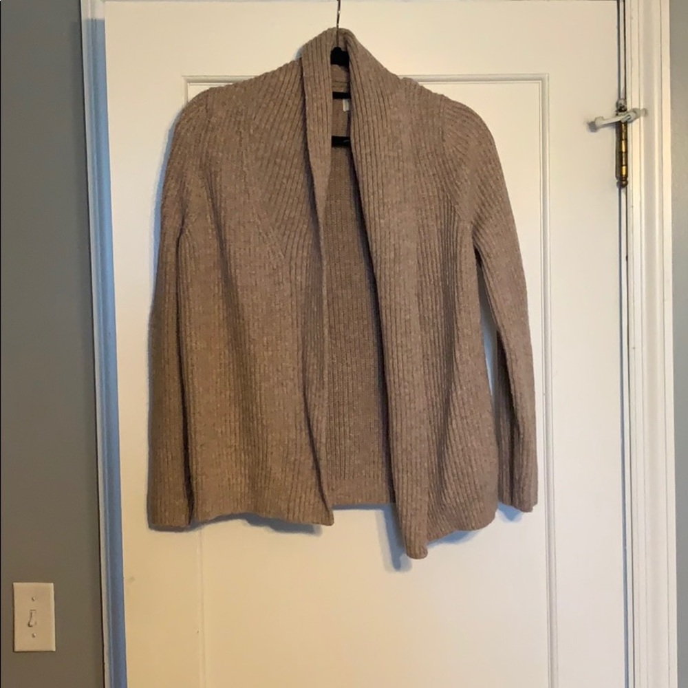 Cream/pink cardigan